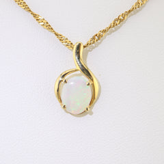 Handmade Australian Solid Coober Pedy Opal Pendant Necklace in 18k Gold