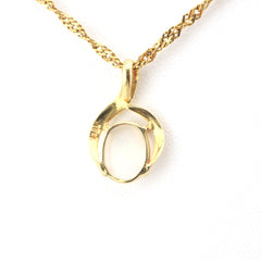 Handmade Australian Solid Coober Pedy Opal Pendant Necklace in 18k Gold