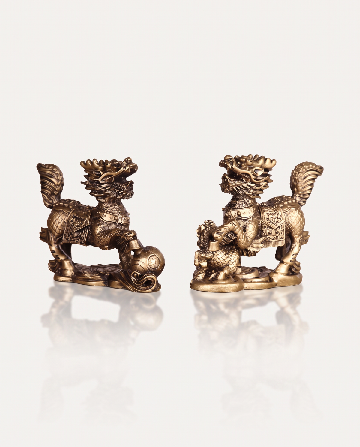 resin chi lin pair